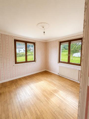 À VENDRE – Maison familiale de 104 m² avec grand sous-sol et garage – Le Tholy – 230 000 €