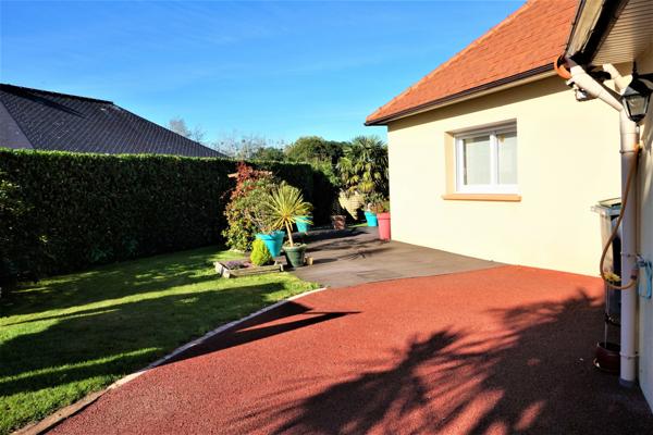 Maison contemporaine, de plain pied, de 2003