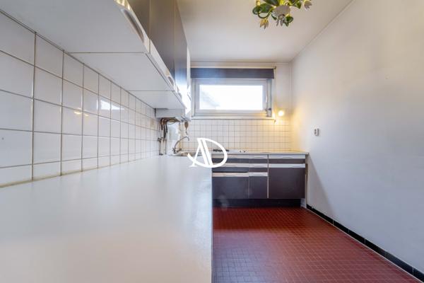 Lille (59000) APPARTEMENT T4 CAVE BALCON PLACE DE PARKING