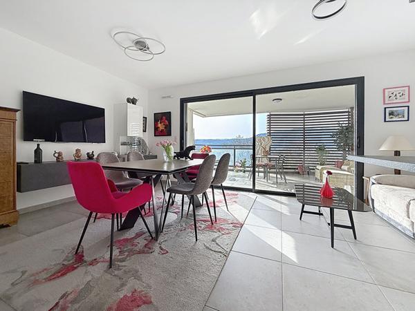 T3 MAURICE FAURE DANTON 65 m² avec terrasse de 21 m² un garage et un stationnement