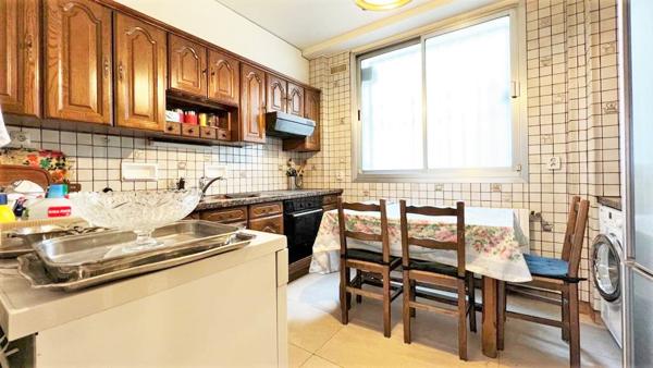 République / Oberkampf : Élégant appartement familial de 105 m² avec ascenseur