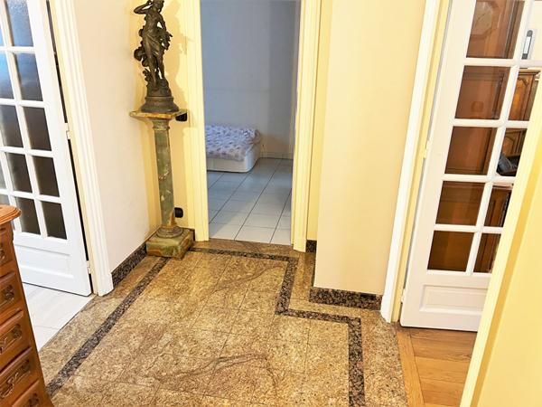 République / Oberkampf : Élégant appartement familial de 105 m² avec ascenseur