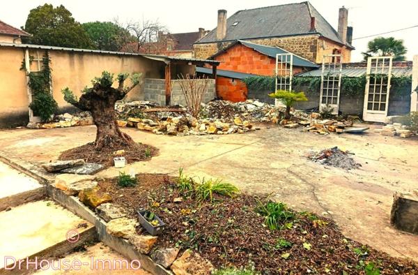 Immeuble à vendre 12 pièces de 400 m²