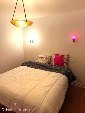 Immeuble à vendre 12 pièces de 400 m²