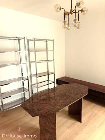 Immeuble à vendre 12 pièces de 400 m²