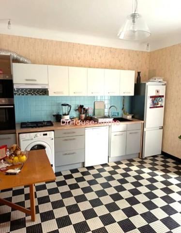 Immeuble à vendre 12 pièces de 400 m²