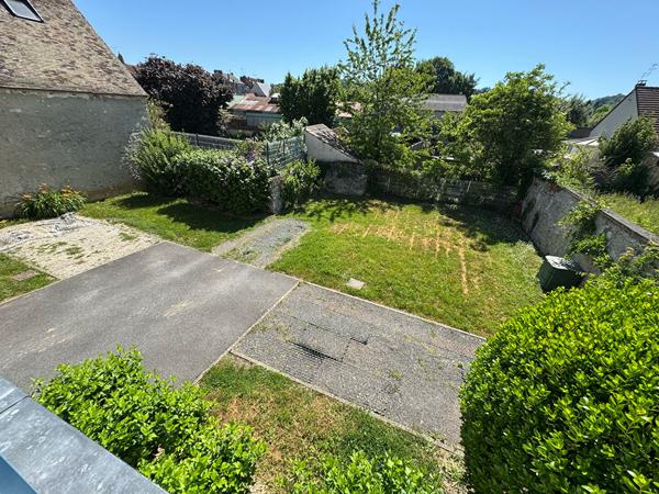 Appartement T3 au calme avec box, Étampes Saint-Pierre