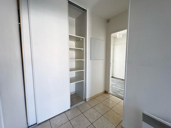 Appartement T3 au calme avec box, Étampes Saint-Pierre