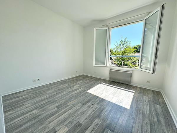 Appartement T3 au calme avec box, Étampes Saint-Pierre
