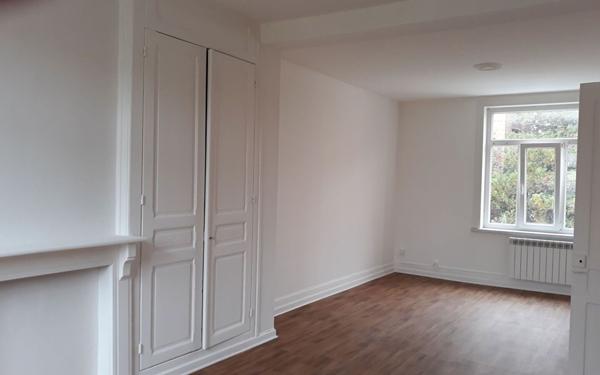 Appartement à louer    2 pièces • 71 m2 Hazebrouck