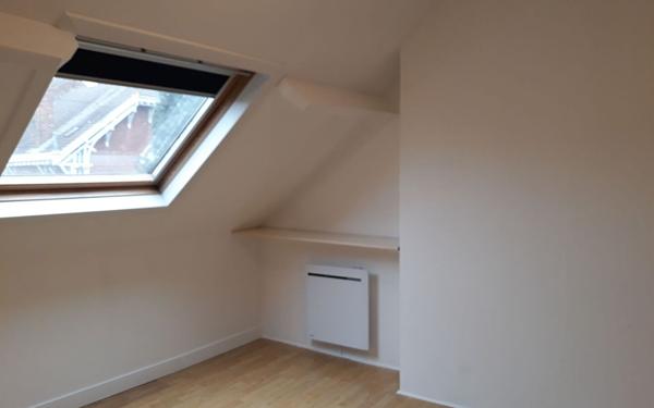 Appartement à louer    2 pièces • 71 m2 Hazebrouck