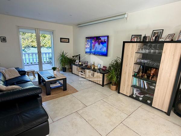 Maison à Vidauban - 5 chambres avec piscine