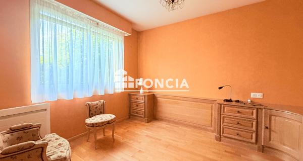 À vendre Appartement 5 pièces 96.9 m² - Cholet 49300