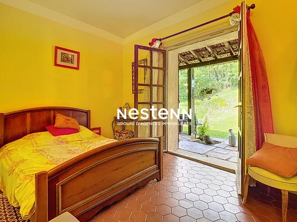 Maison Bully 183 m2 - 4 chambres - grand jardin - piscine - dépendances