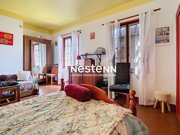 Maison Bully 183 m2 - 4 chambres - grand jardin - piscine - dépendances