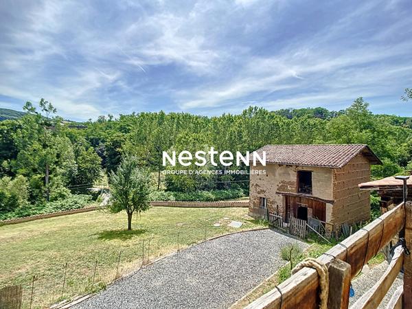 Maison Bully 183 m2 - 4 chambres - grand jardin - piscine - dépendances