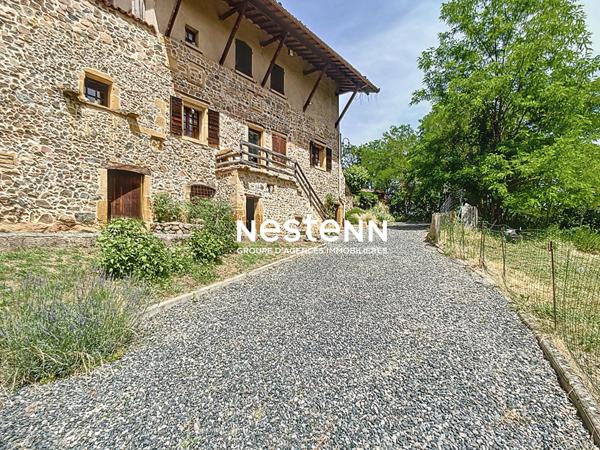 Maison Bully 183 m2 - 4 chambres - grand jardin - piscine - dépendances