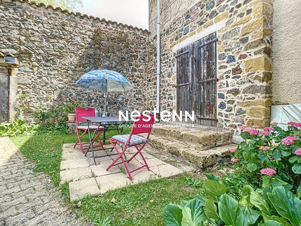 Maison Bully 183 m2 - 4 chambres - grand jardin - piscine - dépendances