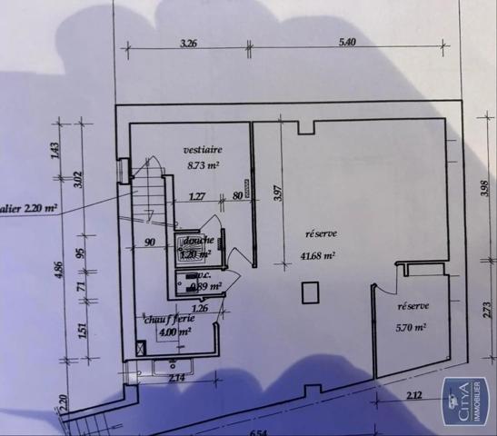 Immeuble à vendre 566m²