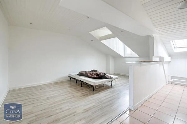 Immeuble à vendre 566m²
