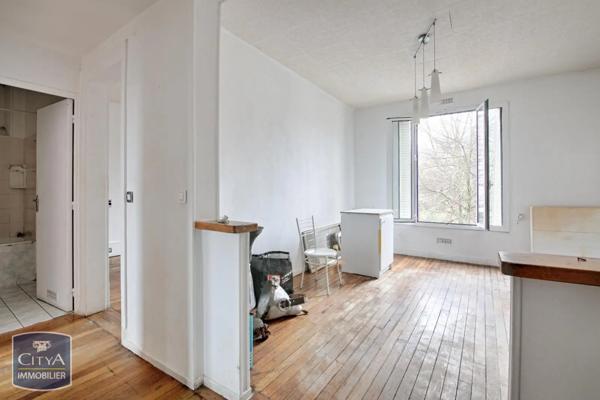 Immeuble à vendre 566m²