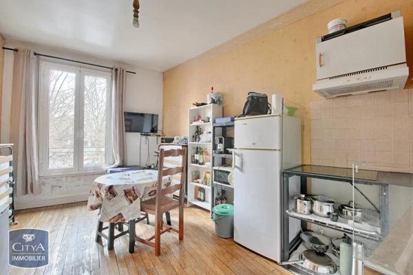 Immeuble à vendre 566m²