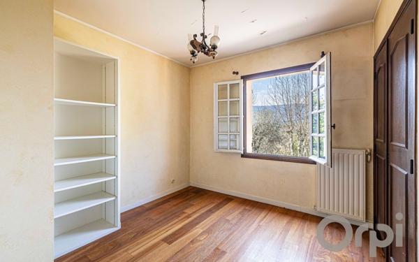 Maison à vendre    6 pièces • 195 m2 Colomars