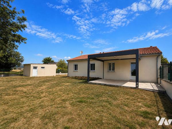 Maison à Doué-en-Anjou 3 chambres 81 m².