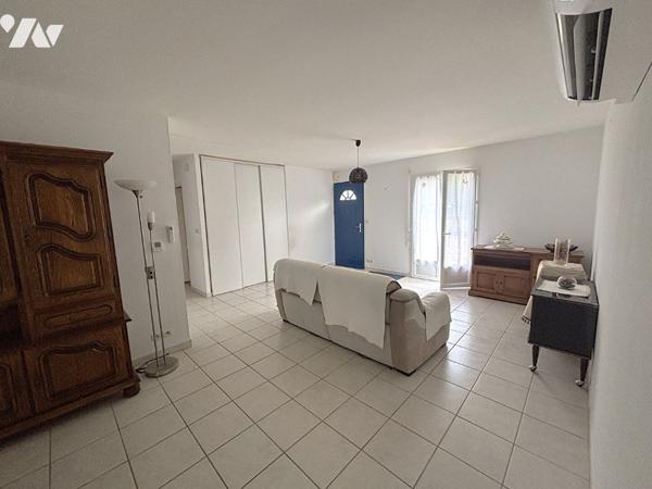 Maison à Doué-en-Anjou 3 chambres 81 m².