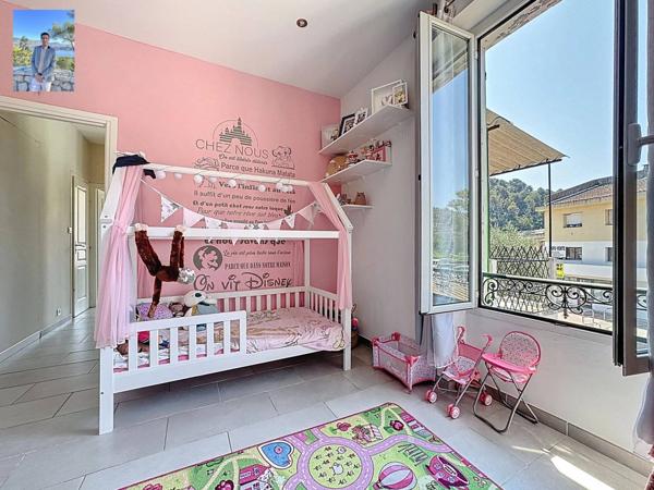 🏡 EXCLUSIVITÉ – Drap – Maison familiale avec jardins, terrasse et stationnement privé