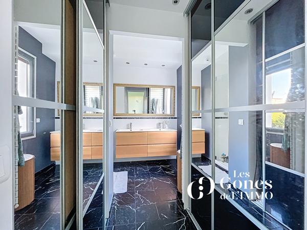 Maison 7 pièce(s) 6 chambre(s) 182 m²