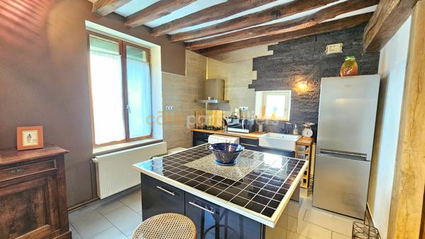 Vente
                Maison81 m² - 4 Pièces -
                    GRON (89100)