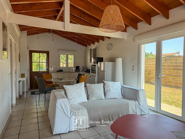 Maison
                                                                                                                                                                                                                                                                                                                        3 pièce(s)                                                                                                                                                                                                          2 chambre(s)                                                                                                                                                                                                          54  m²