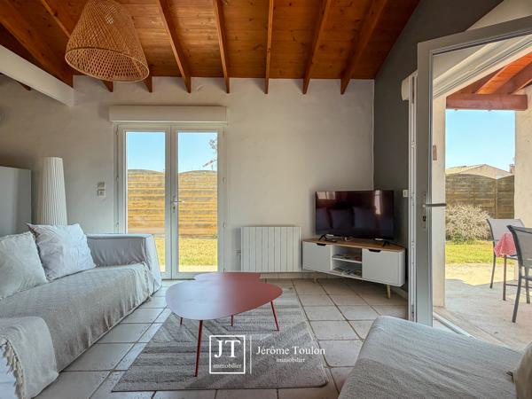 Maison
                                                                                                                                                                                                                                                                                                                        3 pièce(s)                                                                                                                                                                                                          2 chambre(s)                                                                                                                                                                                                          54  m²