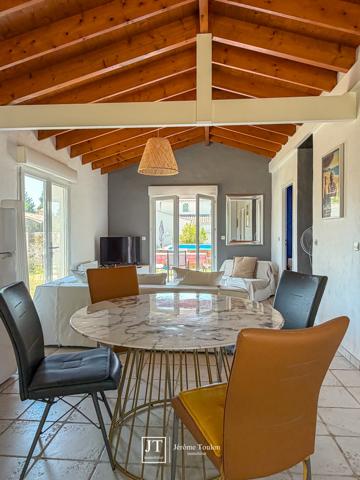 Maison
                                                                                                                                                                                                                                                                                                                        3 pièce(s)                                                                                                                                                                                                          2 chambre(s)                                                                                                                                                                                                          54  m²