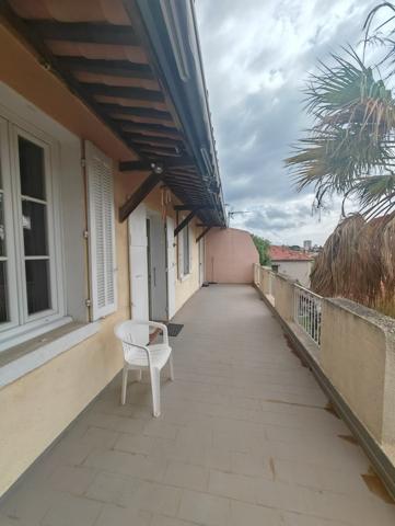 Maison 125 M²- 350 m² Terrain - Vue mer