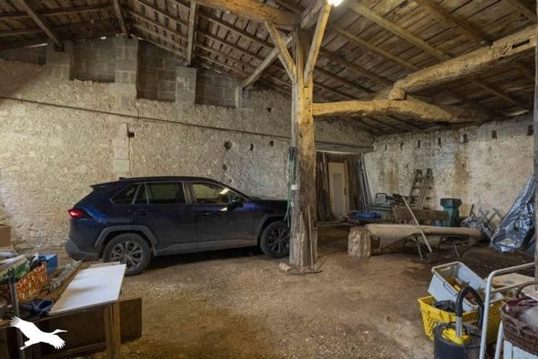 Maison à vendre 148 400 € Le Fouilloux 4 p 141 m² DPE C