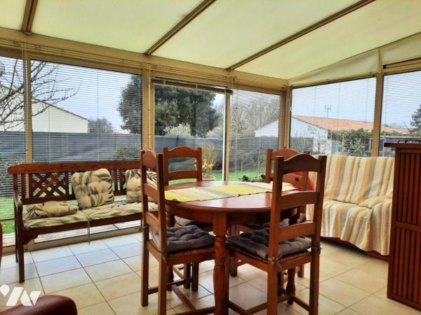 SAINT-GERVAIS : Maison plain pied 3 chs / 2 sd'eau