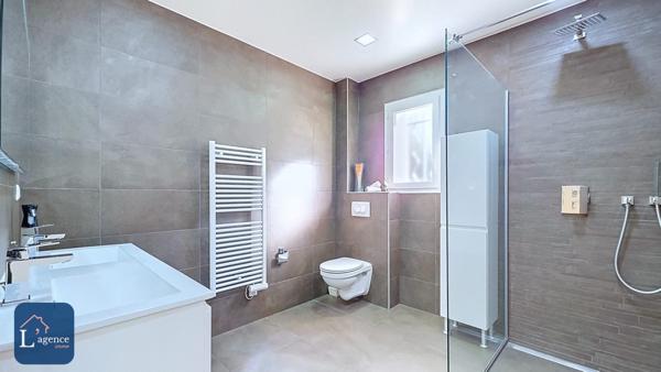 Villa T6 Belles prestations Sous-sol Chevry 01170