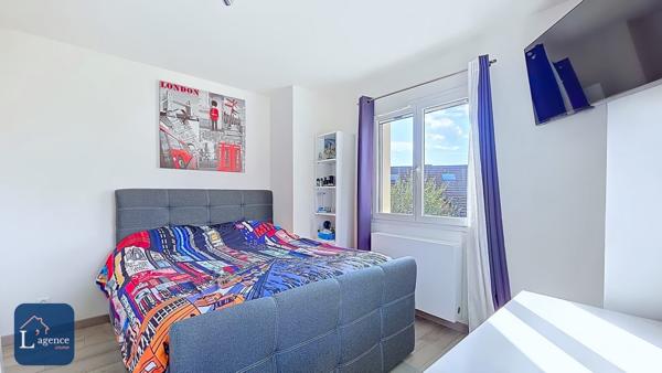 Villa T6 Belles prestations Sous-sol Chevry 01170