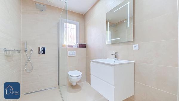 Villa T6 Belles prestations Sous-sol Chevry 01170