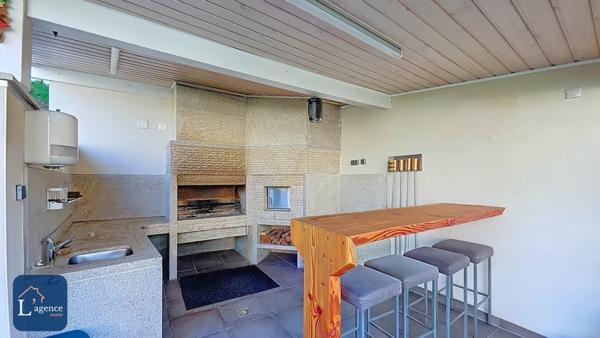 Villa T6 Belles prestations Sous-sol Chevry 01170