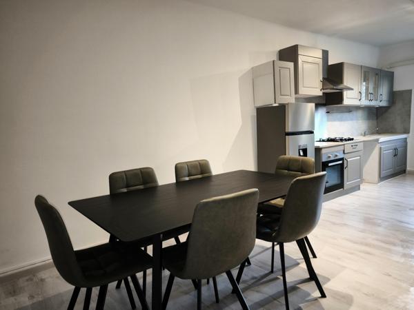 Location / Maison de village