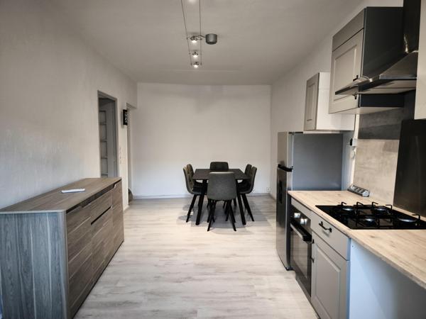 Location / Maison de village