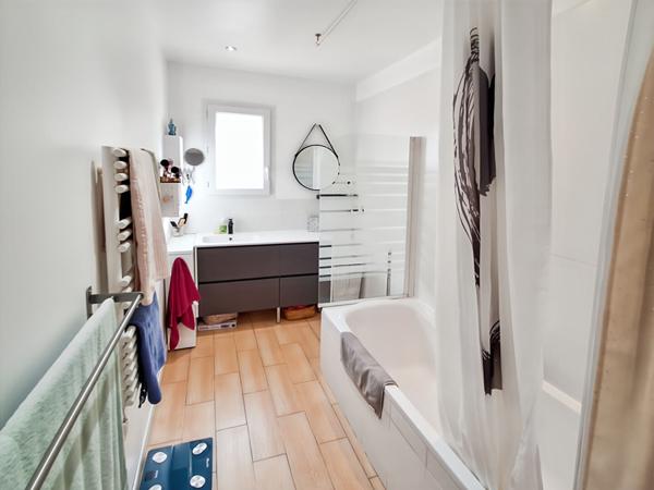 Maison Rognac Barjacquets plain pied