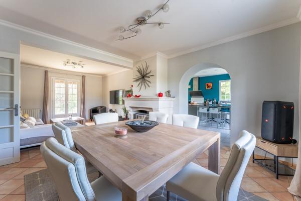Propriété familiale avec piscine et dépendances - Bassillac-et-Auberoche, aux portes de Périgueux Bassilac