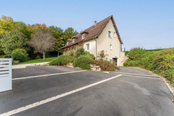 Propriété familiale avec piscine et dépendances - Bassillac-et-Auberoche, aux portes de Périgueux Bassilac
