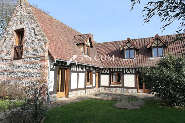 Maison 7 pièce(s) 5 chambre(s) 209 m²