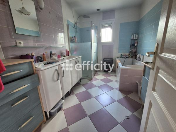 Maison 7 pièces - 171 m²