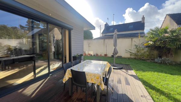 Département du Finistère (29) - Quimper - Quartier du Braden – Maison de type 7 de 164 m² habitable - Double garage - Terrain de 260 m².